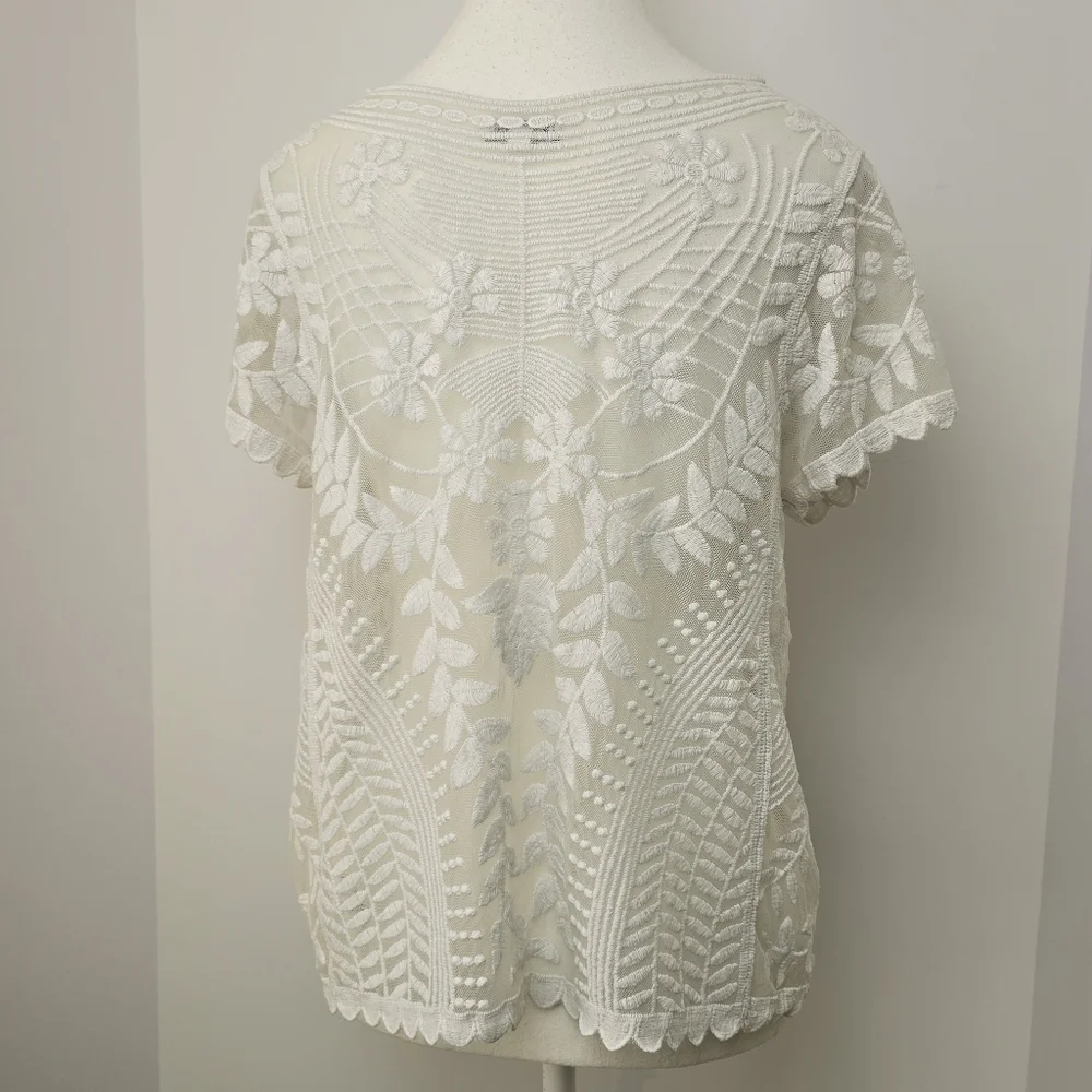 Express Vintage White Lace Sheer Blouse Short Sleeve Floral Mesh Top Women Sz M - Picture 3 of 10